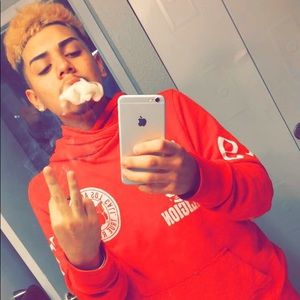 Meet your Posher, Diego